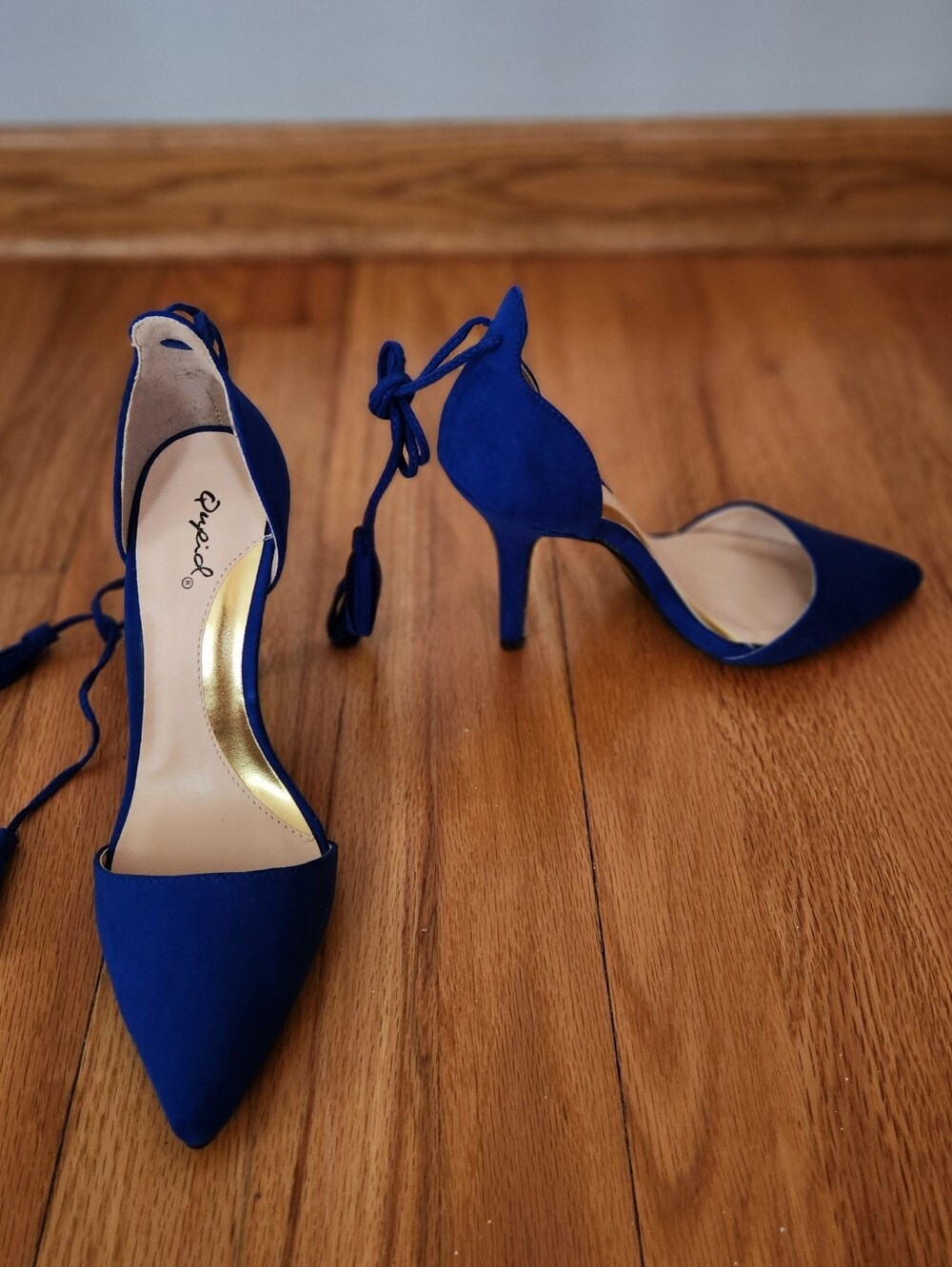 Brand New Qupid Cobalt Blue Pointed Toe Lace-Up Ankle Wrap Stiletto Heels 7